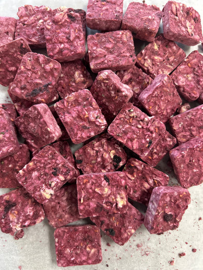 Ultra Lightweight Granola Bites - Very Berry